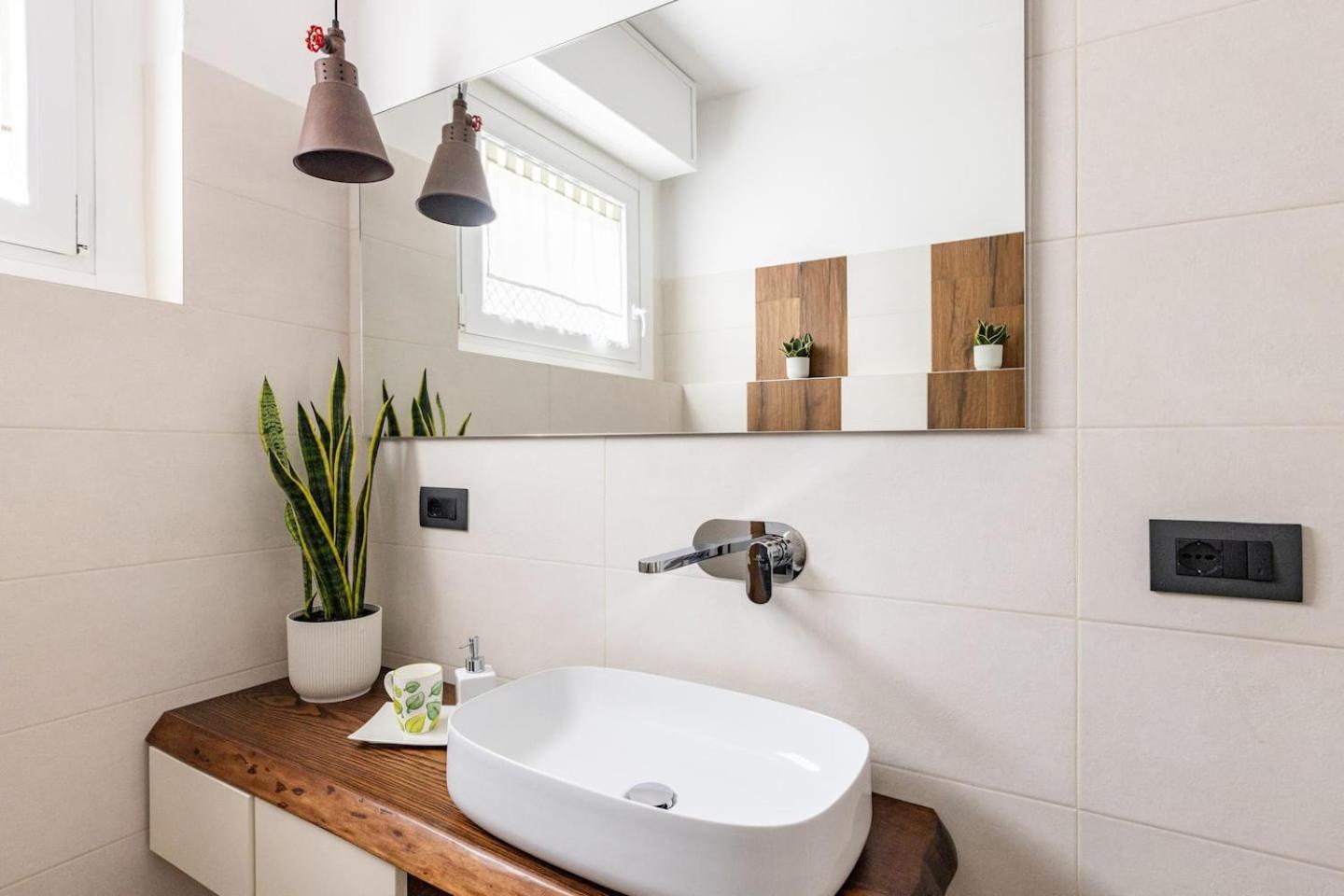Casa Peppino Verona Apartment ภายนอก รูปภาพ